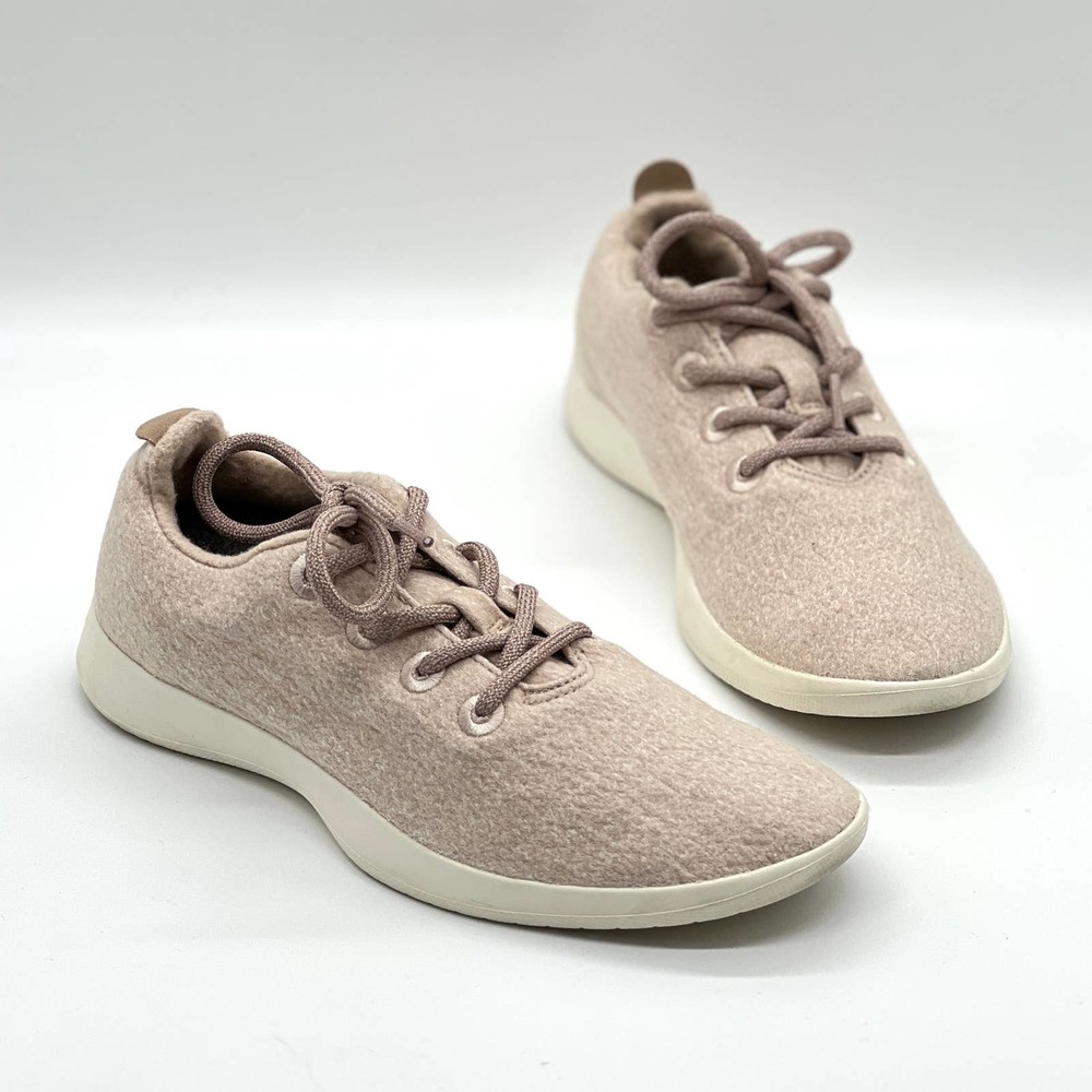 ALLBIRDS Shoes Womens 9 Light Pink Wool Runners Sneakers Casual Comfort